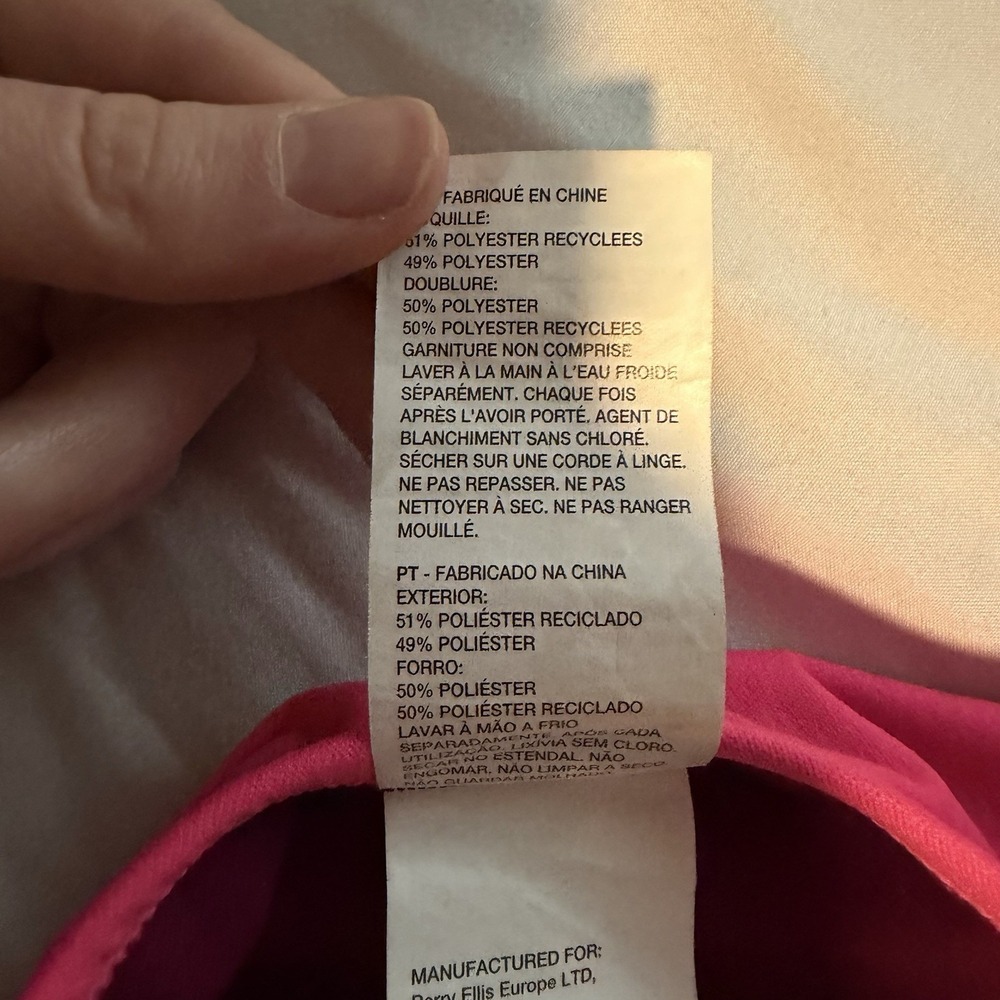 Nike Hydrastrong One Piece Training Swimsuit Pink Women's 12 - Picture 9 of 10